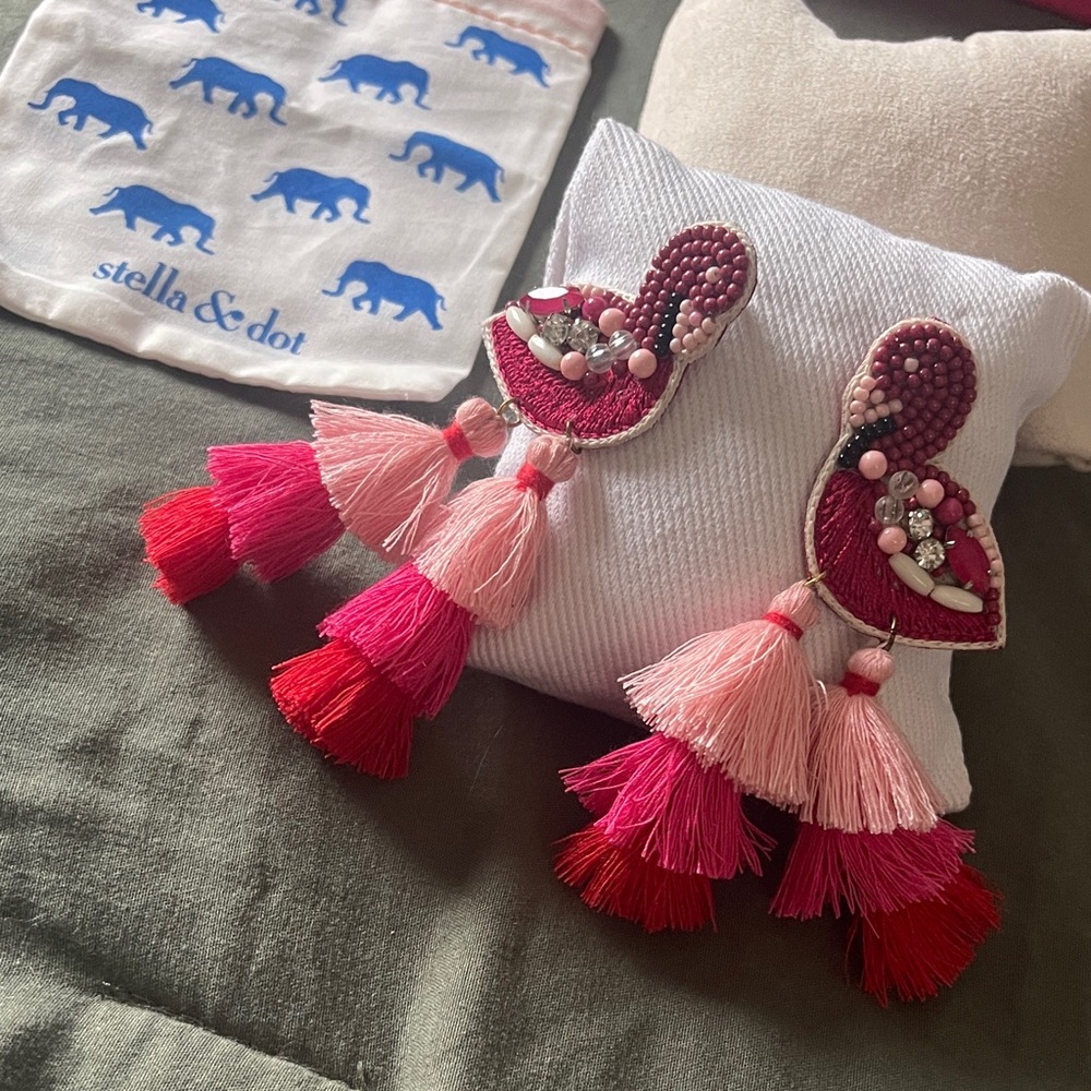 Stella & Dot Pink and Red Flamingo Beaded Tassel Earrings- NWOT